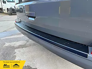 Used 2021 Volkswagen Transporter Highline Kombi Pure Grey - Interior and Exterior details 11