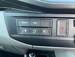 Used 2021 Volkswagen Transporter Highline Kombi Pure Grey - Interior and Exterior details 16