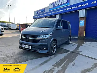 Used 2021 Volkswagen Transporter Highline Kombi Pure Grey - Interior and Exterior details 2