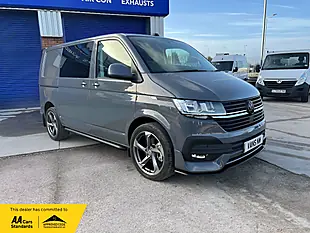 Used 2021 Volkswagen Transporter Highline Kombi Pure Grey - Interior and Exterior details 8