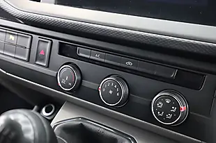 Used 2021 Volkswagen Transporter Highline White - Interior and Exterior details 18
