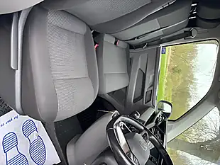 Used 2021 Volkswagen Transporter Lwb White - Interior and Exterior details 13