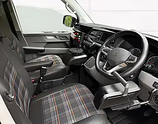 Used 2021 Volkswagen Transporter Se Black - Interior and Exterior details 18