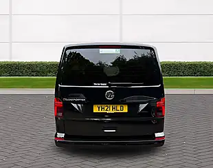 Used 2021 Volkswagen Transporter Se Black - Interior and Exterior details 7