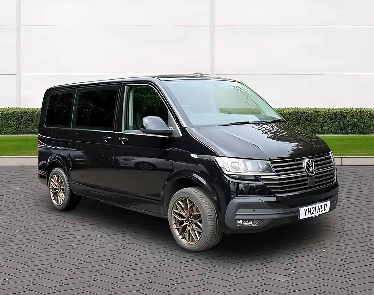 Used 2021 Volkswagen Transporter Se Black - Interior and Exterior details 15
