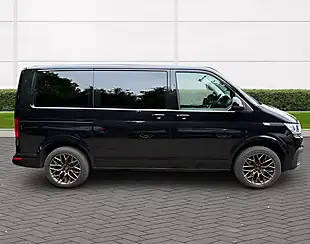 Used 2021 Volkswagen Transporter Se Black - Interior and Exterior details 3