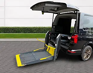 Used 2021 Volkswagen Transporter Se Black - Interior and Exterior details 5