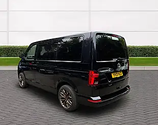 Used 2021 Volkswagen Transporter Se Black - Interior and Exterior details 8