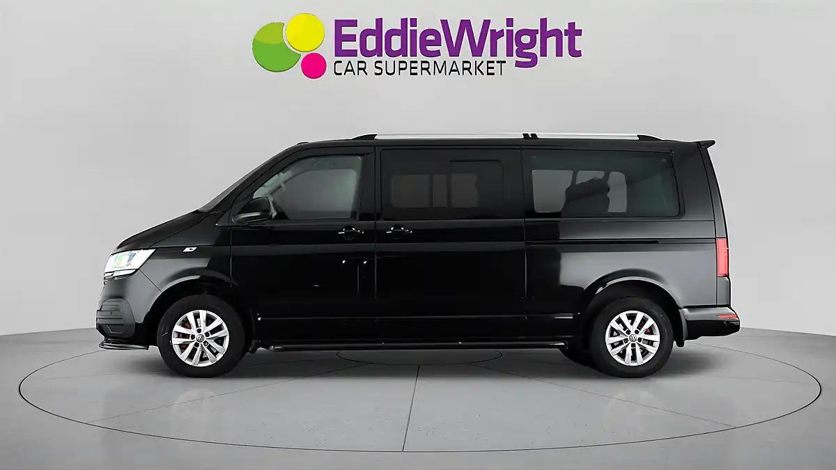 Used 2021 Volkswagen Transporter Se Minibus Double Cab Lwb Dsg (nq) Black - Interior and Exterior details 4