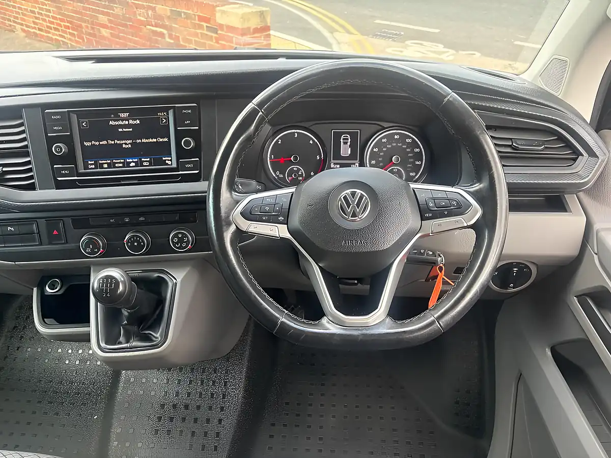 Used 2021 Volkswagen Transporter Shuttle S Black - Interior and Exterior details 10