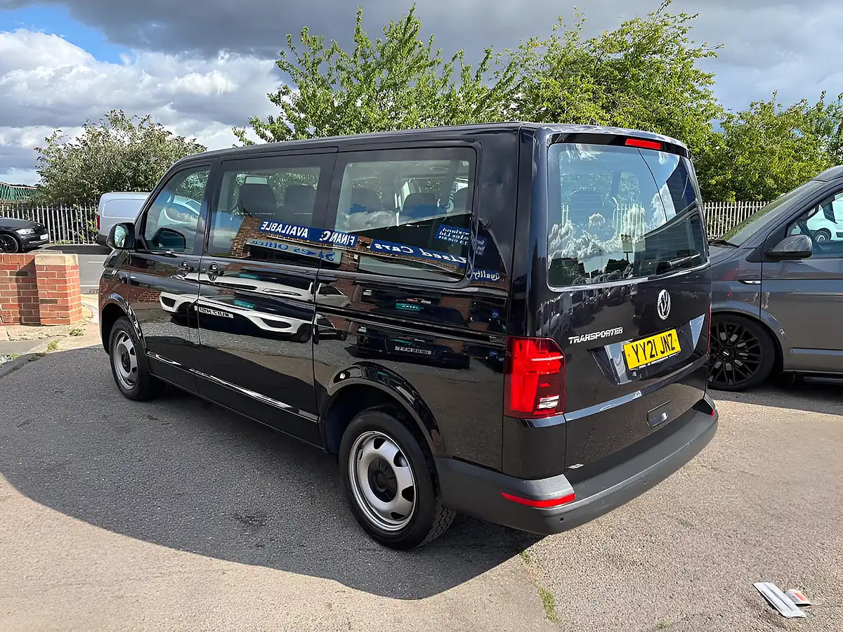 Used 2021 Volkswagen Transporter Shuttle S Black - Interior and Exterior details 9