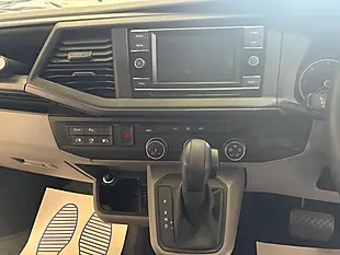 Used 2021 Volkswagen Transporter Shuttle Se Blue - Interior and Exterior details 18