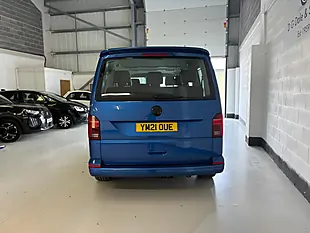 Used 2021 Volkswagen Transporter Shuttle Se Blue - Interior and Exterior details 4