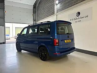 Used 2021 Volkswagen Transporter Shuttle Se Blue - Interior and Exterior details 5