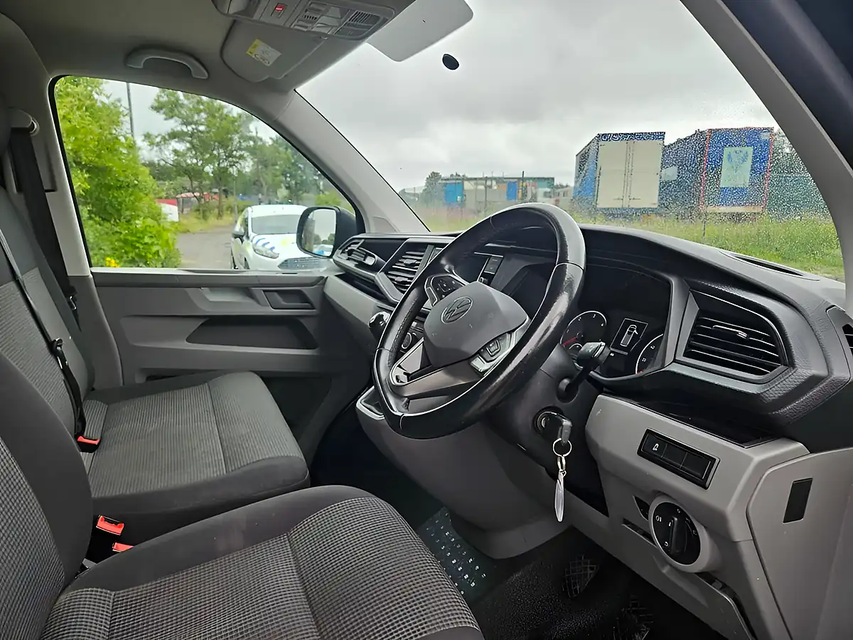 Used 2021 Volkswagen Transporter Startline Black - Interior and Exterior details 12