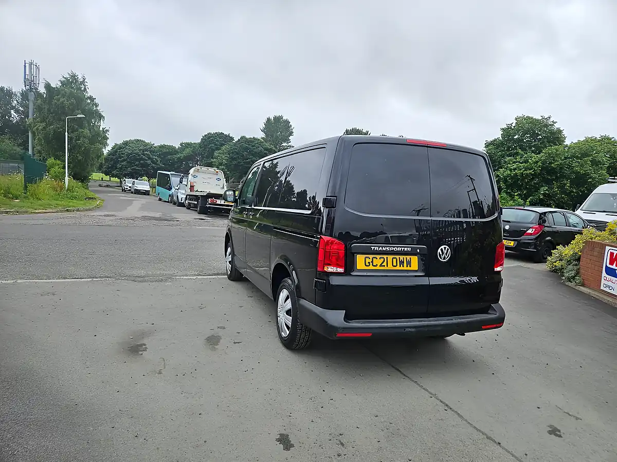 Used 2021 Volkswagen Transporter Startline Black - Interior and Exterior details 6