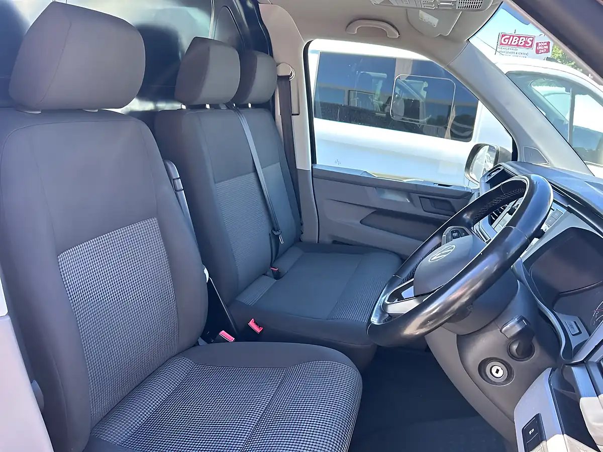 Used 2021 Volkswagen Transporter Startline Grey - Interior and Exterior details 20
