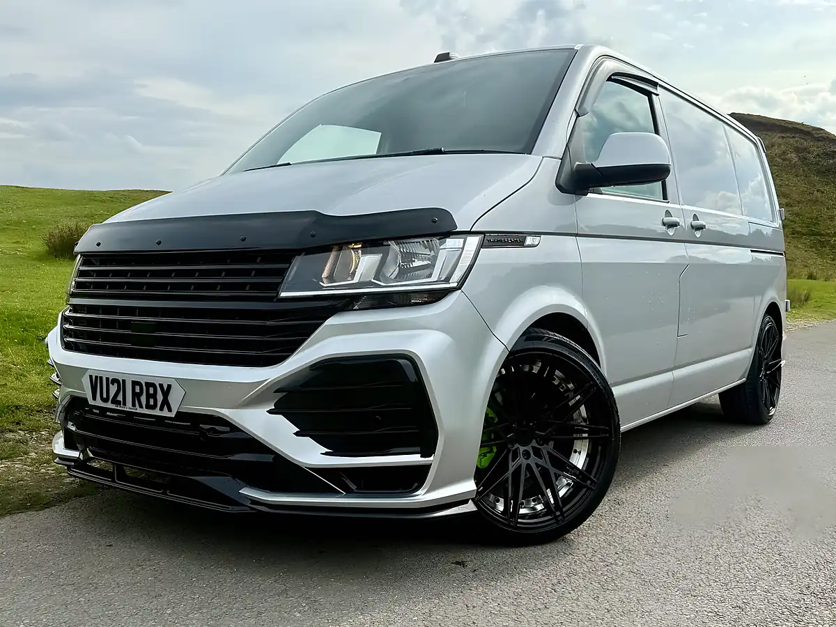 Used 2021 Volkswagen Transporter Startline Silver - Interior and Exterior details 10