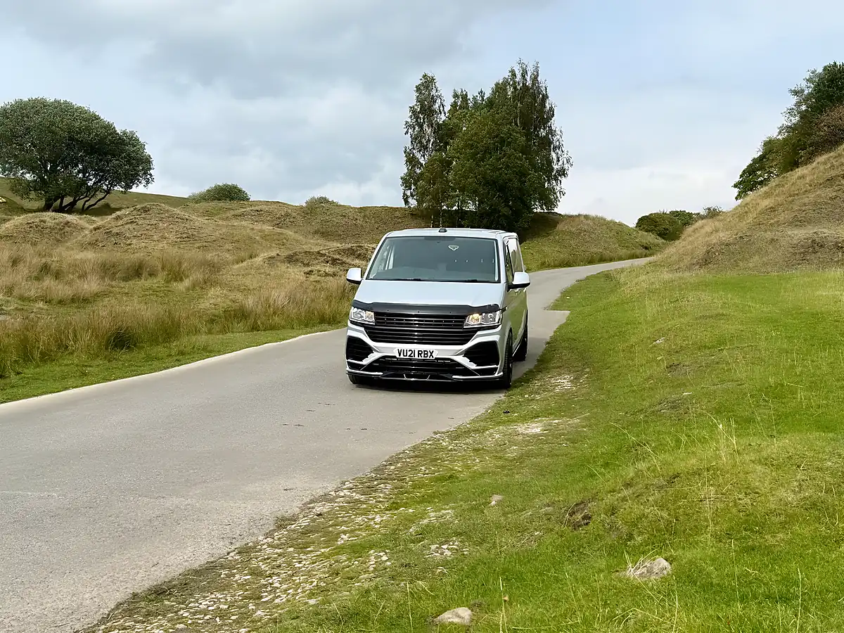Used 2021 Volkswagen Transporter Startline Silver - Interior and Exterior details 3