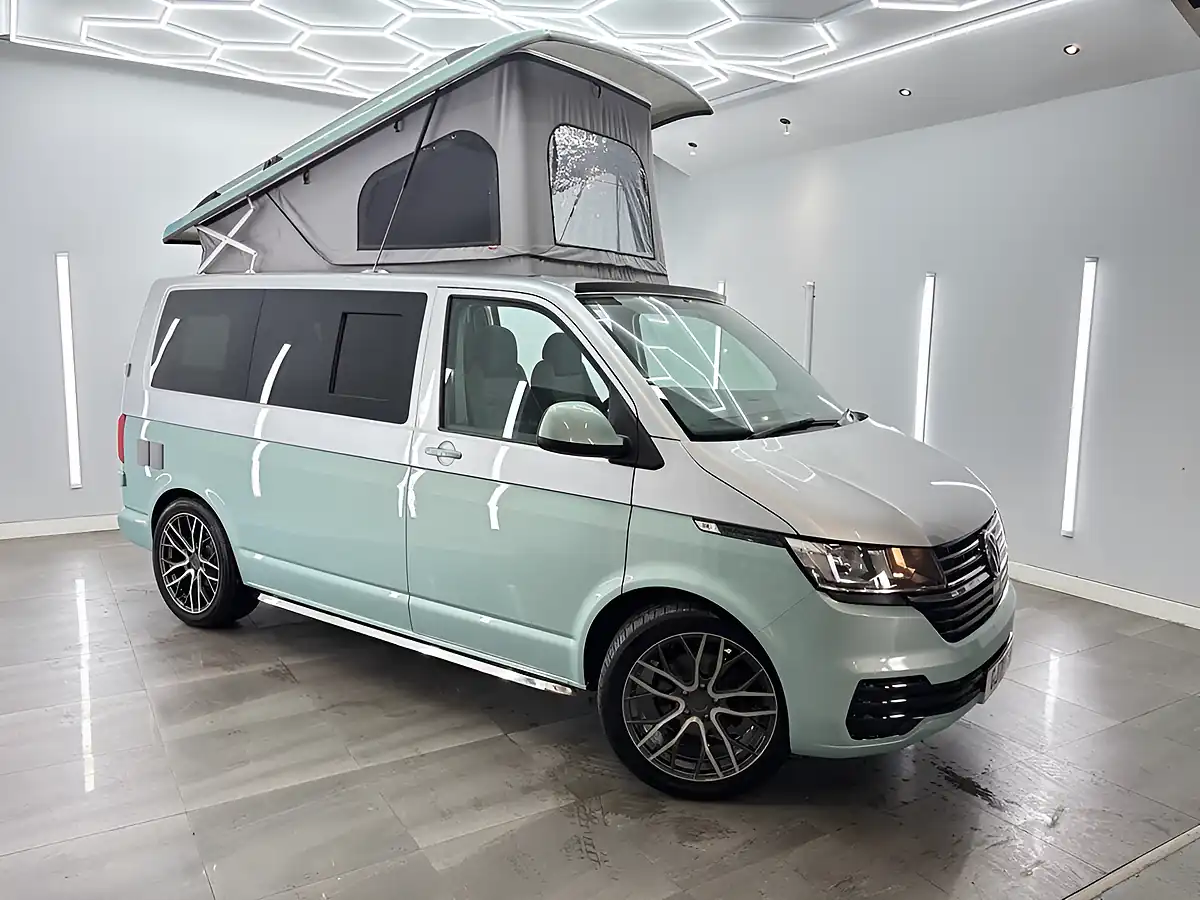 Used 2021 Volkswagen Transporter Startline Silver - Interior and Exterior details 2