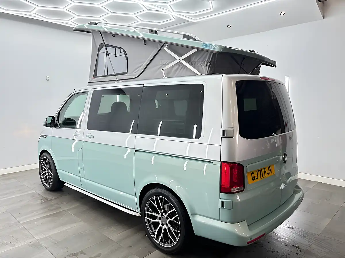 Used 2021 Volkswagen Transporter Startline Silver - Interior and Exterior details 8