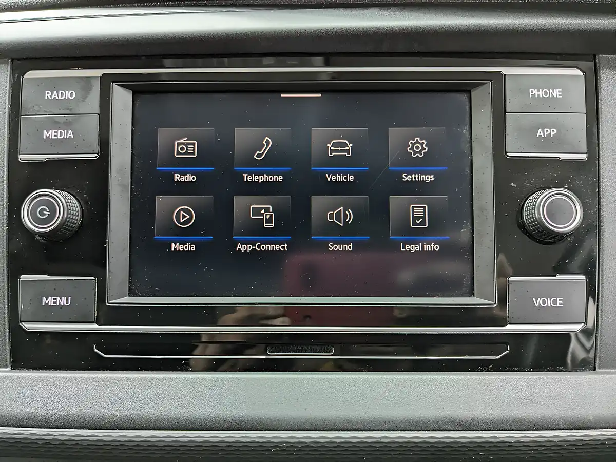 Used 2021 Volkswagen Transporter Startline Silver - Interior and Exterior details 20