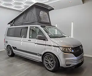 Used 2021 Volkswagen Transporter Startline Silver - Interior and Exterior details 3