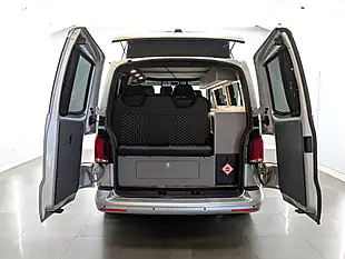 Used 2021 Volkswagen Transporter Startline Silver - Interior and Exterior details 9