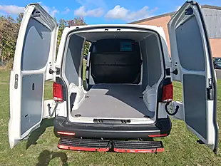 Used 2021 Volkswagen Transporter Startline White - Interior and Exterior details 9