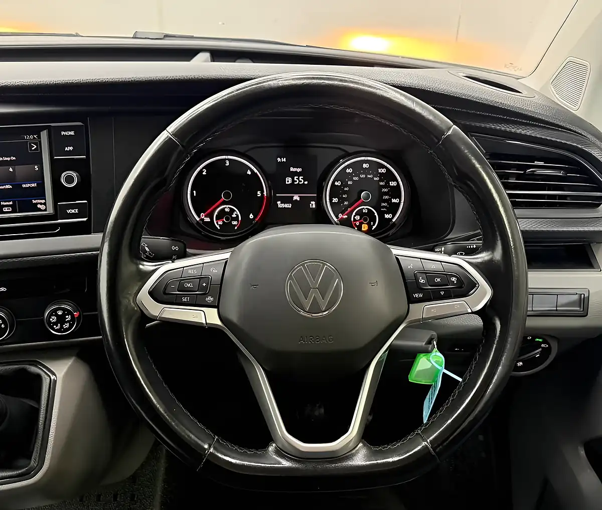 Used 2021 Volkswagen Transporter Startline White - Interior and Exterior details 10