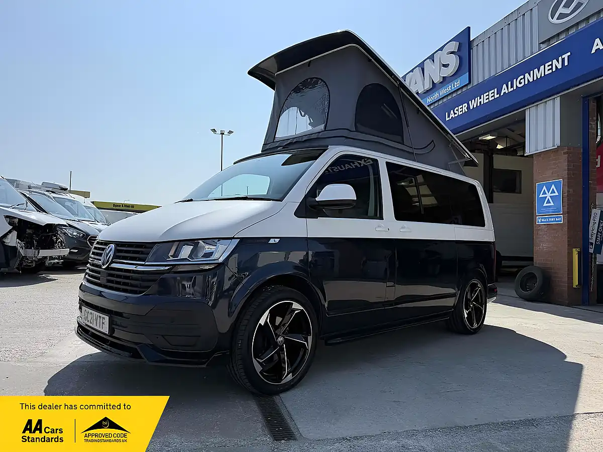 Used 2021 Volkswagen Transporter T28 Camper Blue - Front View
