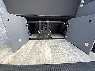 Used 2021 Volkswagen Transporter T28 Camper Lwb White / Sage Green - Interior and Exterior details 14