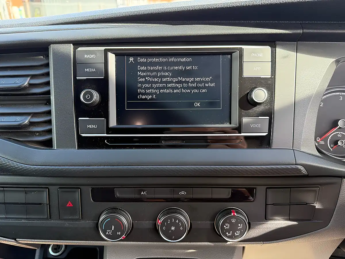 Used 2021 Volkswagen Transporter T28 Camper Lwb White / Sage Green - Interior and Exterior details 19
