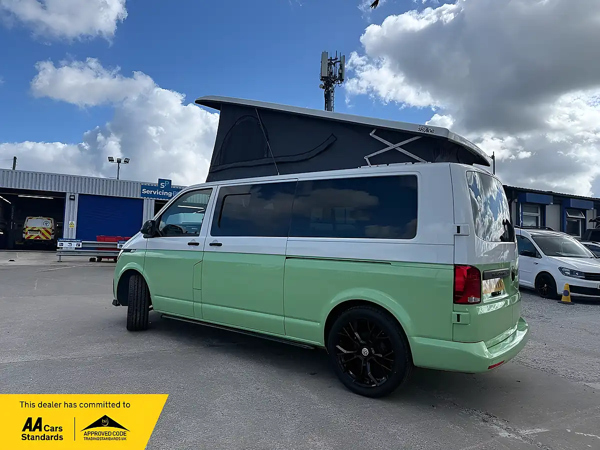 Used 2021 Volkswagen Transporter T28 Camper Lwb White / Sage Green - Interior and Exterior details 6