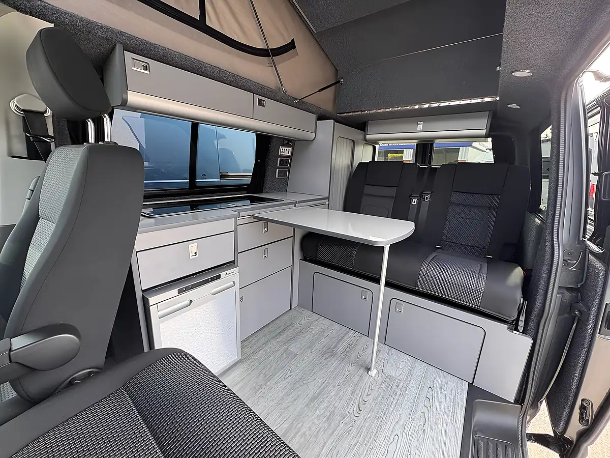 Used 2021 Volkswagen Transporter T28 Camper White & Green - Interior and Exterior details 12