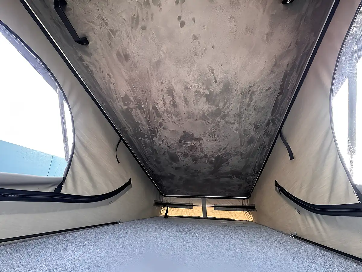 Used 2021 Volkswagen Transporter T28 Camper White & Green - Interior and Exterior details 19
