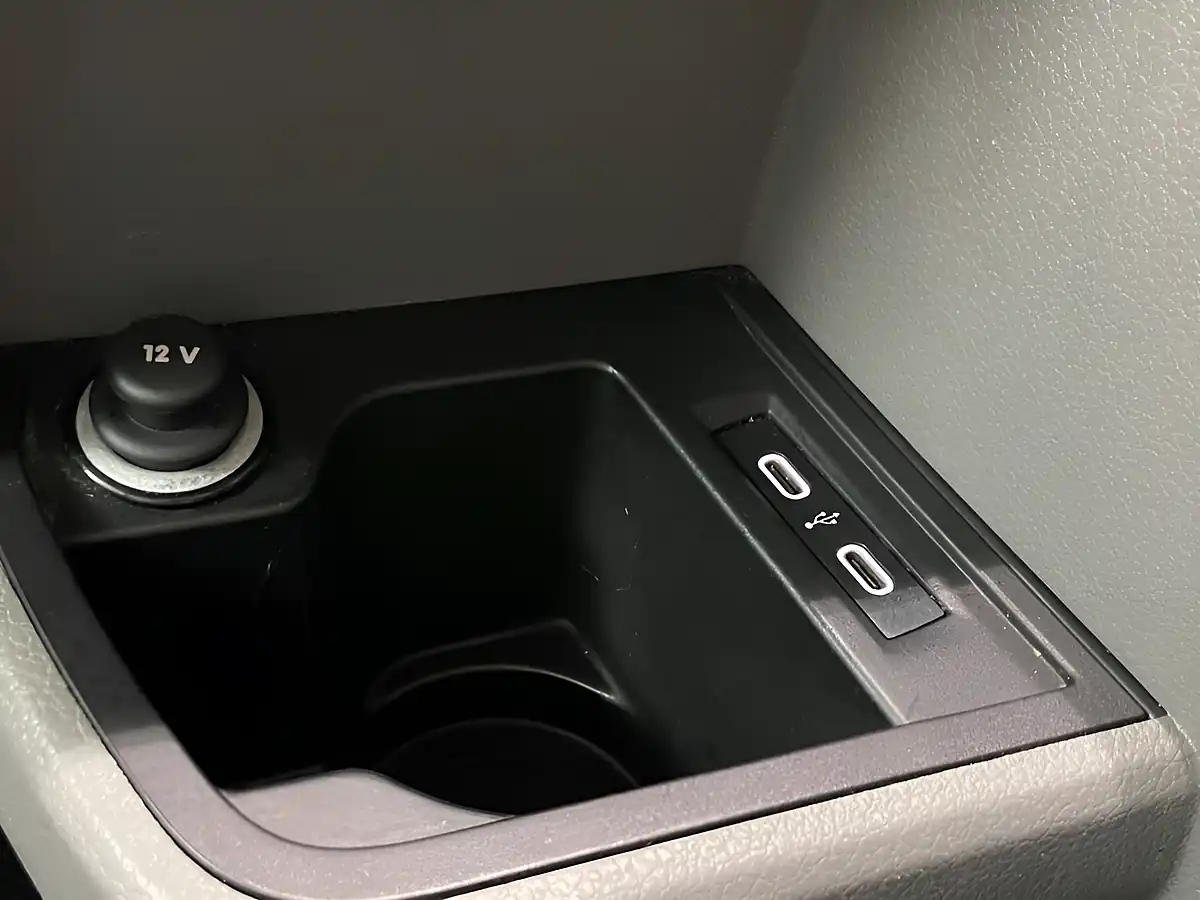 Used 2021 Volkswagen Transporter T28 Highline Panel Van Iridium Grey - Interior and Exterior details 17