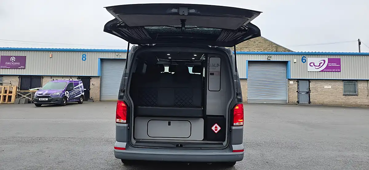 Used 2021 Volkswagen Transporter T30 Highline Grey - Interior and Exterior details 11