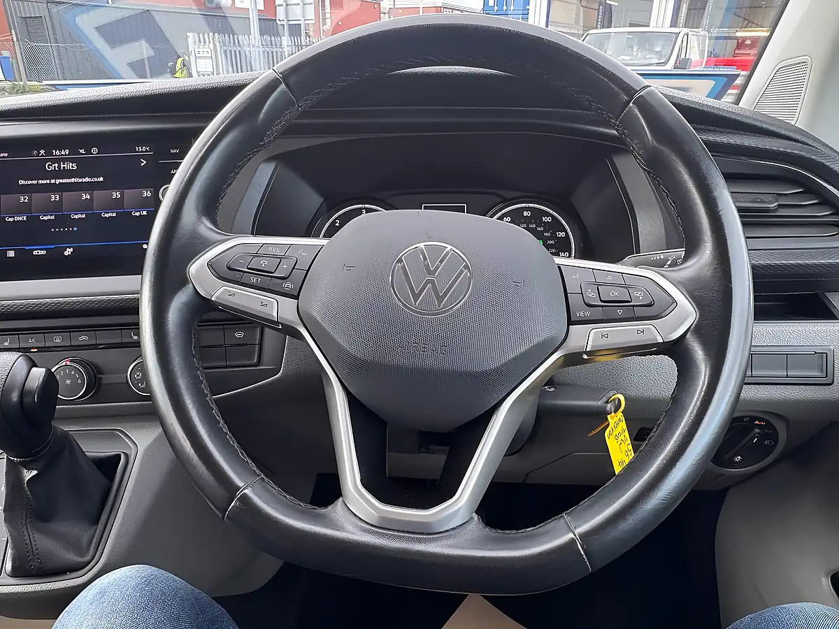 Used 2021 Volkswagen Transporter T32 Highline Grey - Interior and Exterior details 12