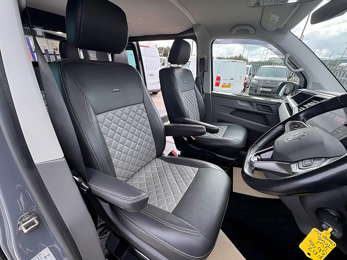 Used 2021 Volkswagen Transporter T32 Highline Grey - Interior and Exterior details 16