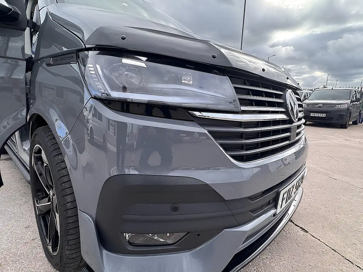Used 2021 Volkswagen Transporter T32 Highline Grey - Interior and Exterior details 20