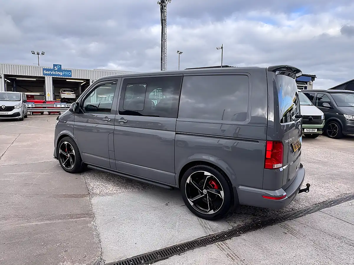 Used 2021 Volkswagen Transporter T32 Highline Grey - Interior and Exterior details 5