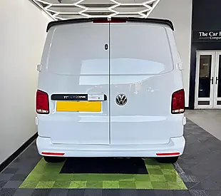 Used 2021 Volkswagen Transporter T32 Startline White - Interior and Exterior details 4
