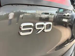 Used 2021 Volvo S90 Inscription Platinum Grey - Interior and Exterior details 13