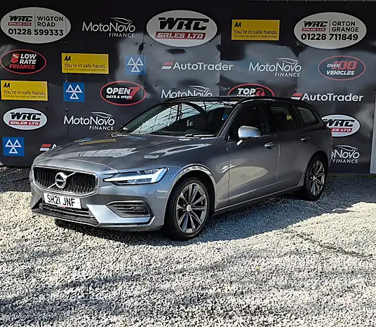 2021 Volvo V60 Momentum B3 MHEV