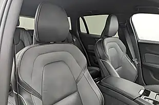 Used 2021 Volvo V60 R-Design Black Stone - Interior and Exterior details 12