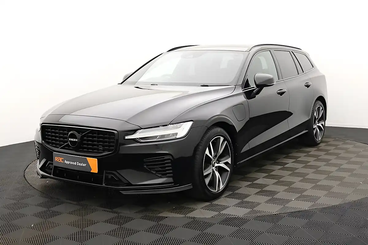 Used 2021 Volvo V60 R-Design Black Stone - Interior and Exterior details 6