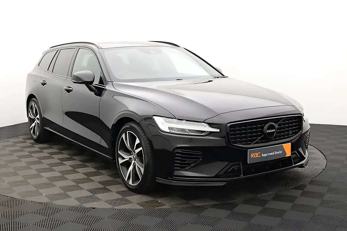 Used 2021 Volvo V60 R-Design Black Stone - Interior and Exterior details 8