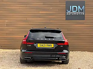 Used 2021 Volvo V60 R-Design Onyx Black - Interior and Exterior details 4