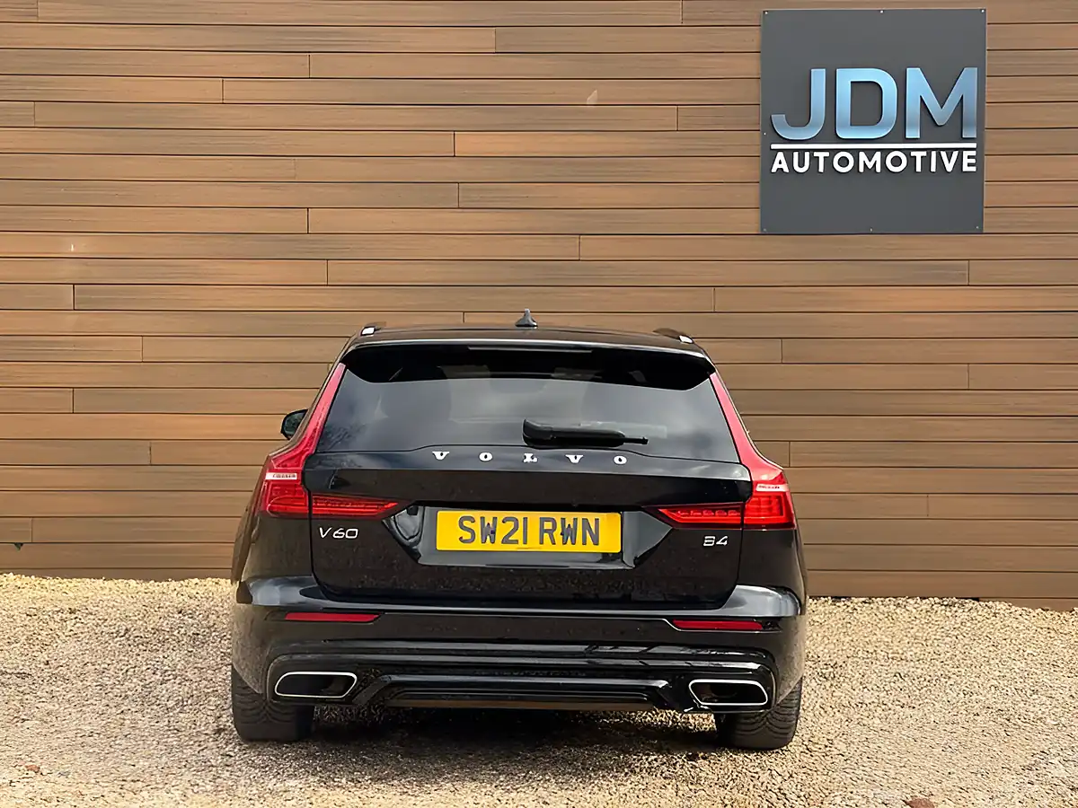 Used 2021 Volvo V60 R-Design Onyx Black - Interior and Exterior details 4